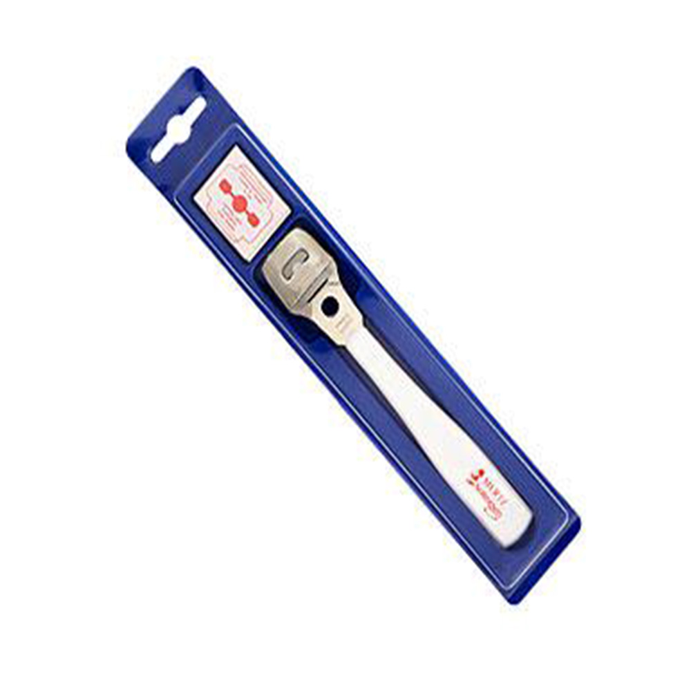 

Педикюрные инструменты Mertz, Скребок педикюрный+запасные лезвия Mertz 498